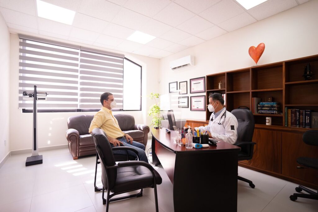 Consultório médico onde o preenchimento peniano é realizado